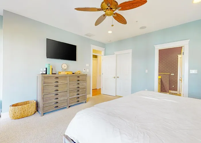 Sunset Island - Beachside Mews 1 & 2 Ocean City