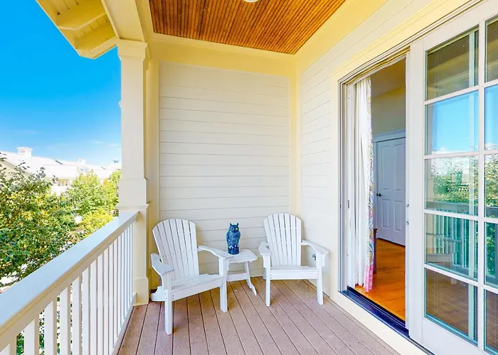 Sunset Island - Beachside Mews 1 & 2 Holiday home *